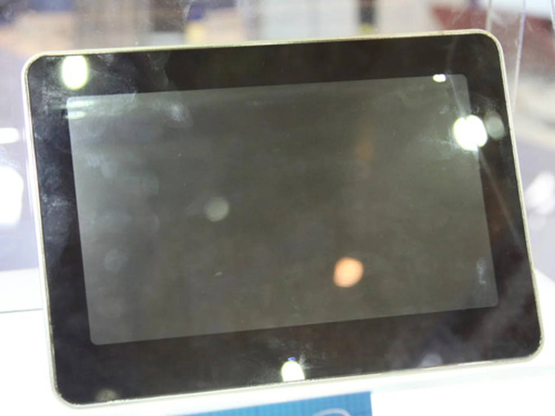 The Wistron W1-Tablet based on the Intel Atom processor.
