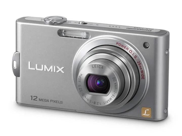 The Panasonic Lumix FX65 is our best point & shoot digital camera .
