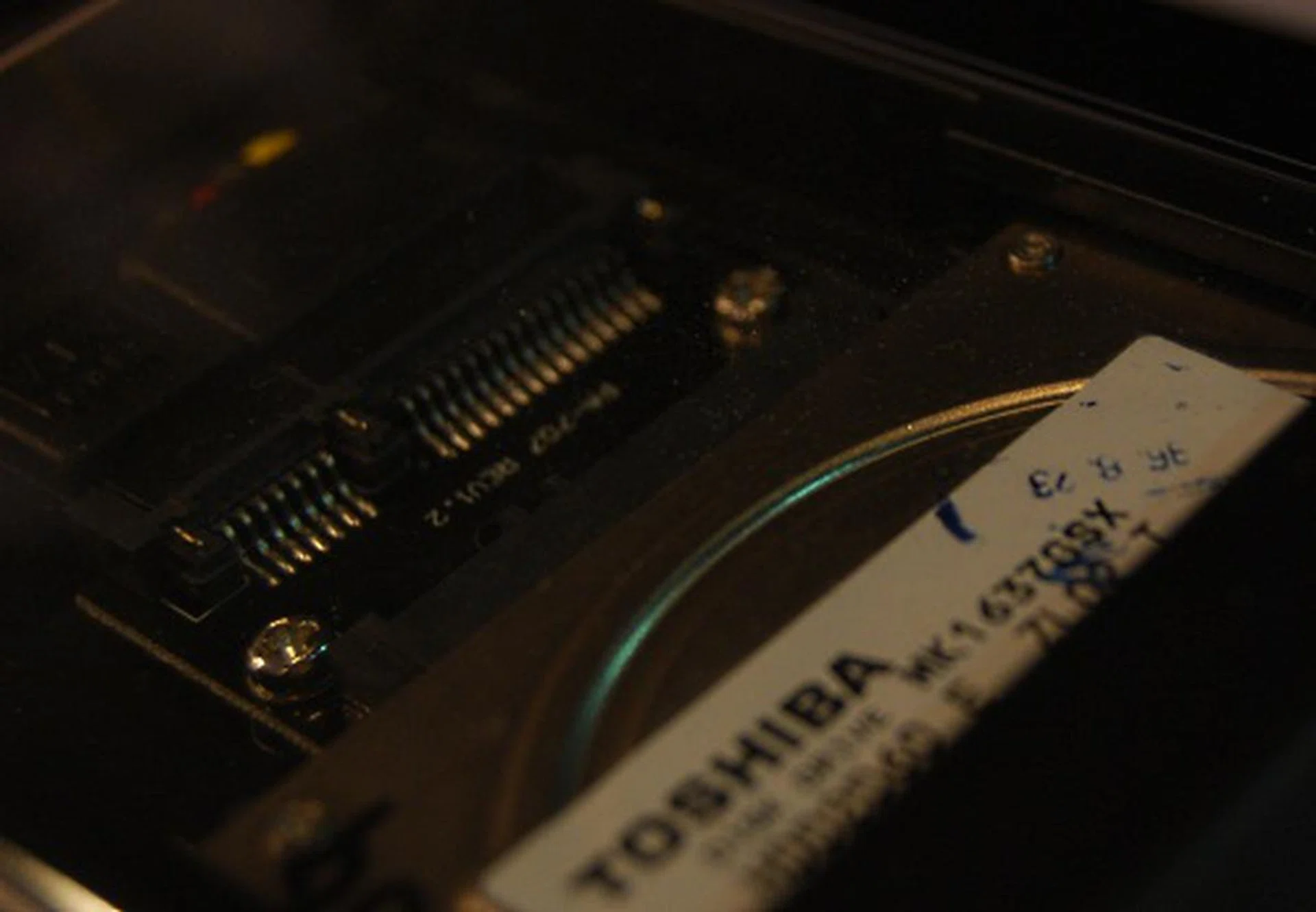 Here's the hot swap bay for the 2.5-inch SSD at the top of the chassis.