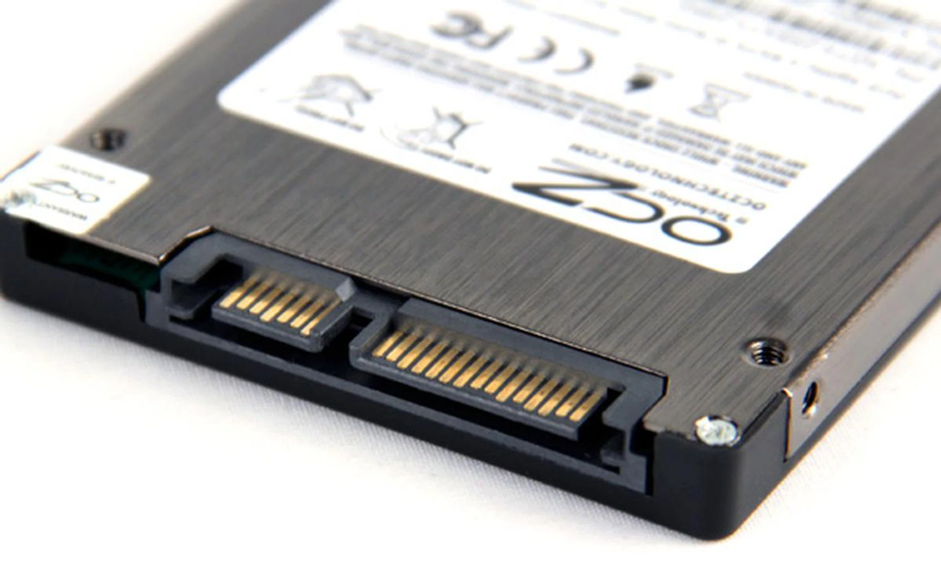 The OCZ Agility 4 uses the SATA 6Gbps interface for the quickest possible transfers.