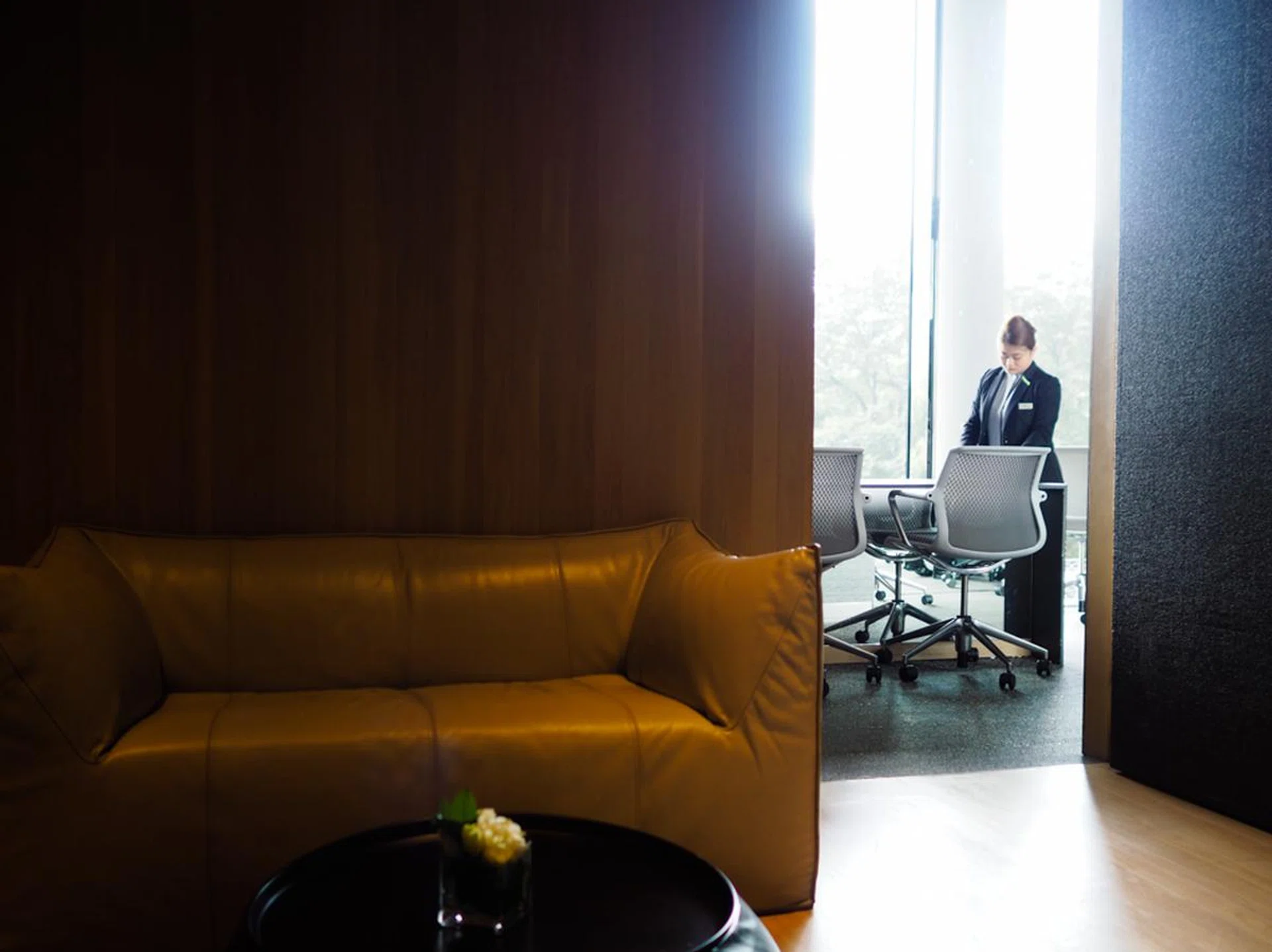 f/1.8 at 34mm, 1/60 sec, ISO 500.