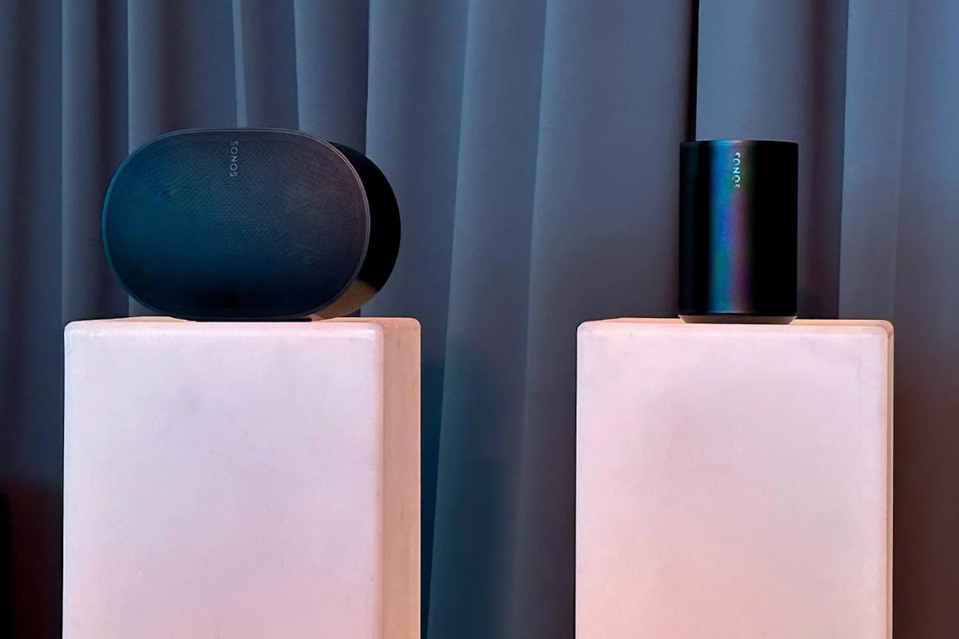 Behold, the new Sonos Era 300 on the left and Era 100 on the right.