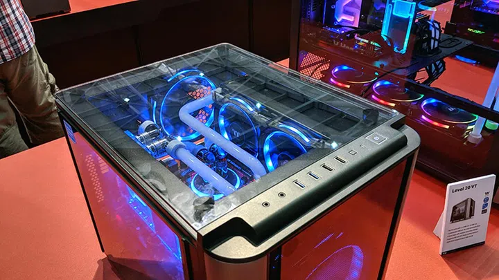 Thermaltake Level 20 VT