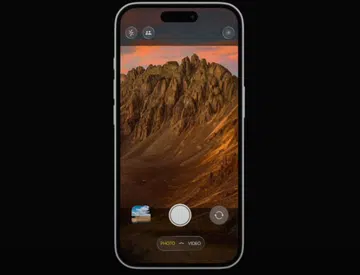 This is said to be the new Camera app interface on the iPhone. Photo: Front Page Tech.