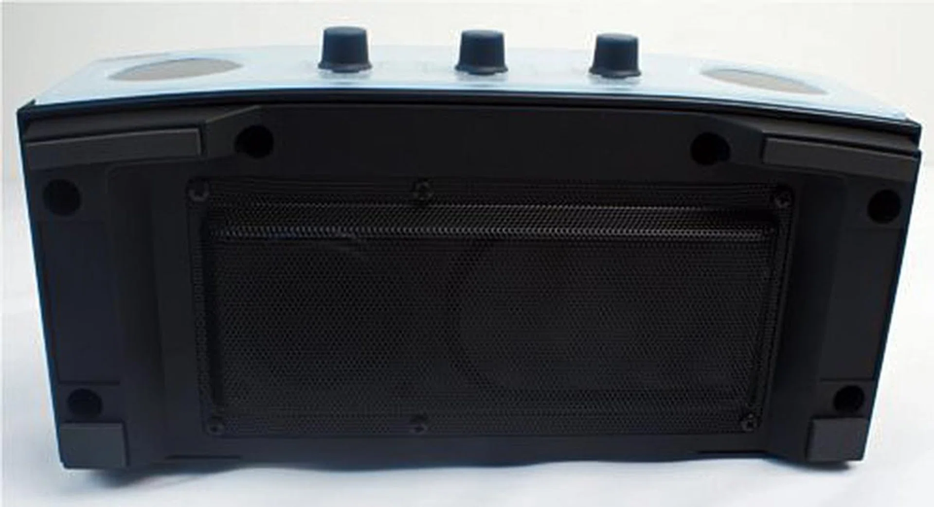 Flipping the TSX-80 over reveals the woofer. Due to the design, the bass performance sounded boxy and cramped.