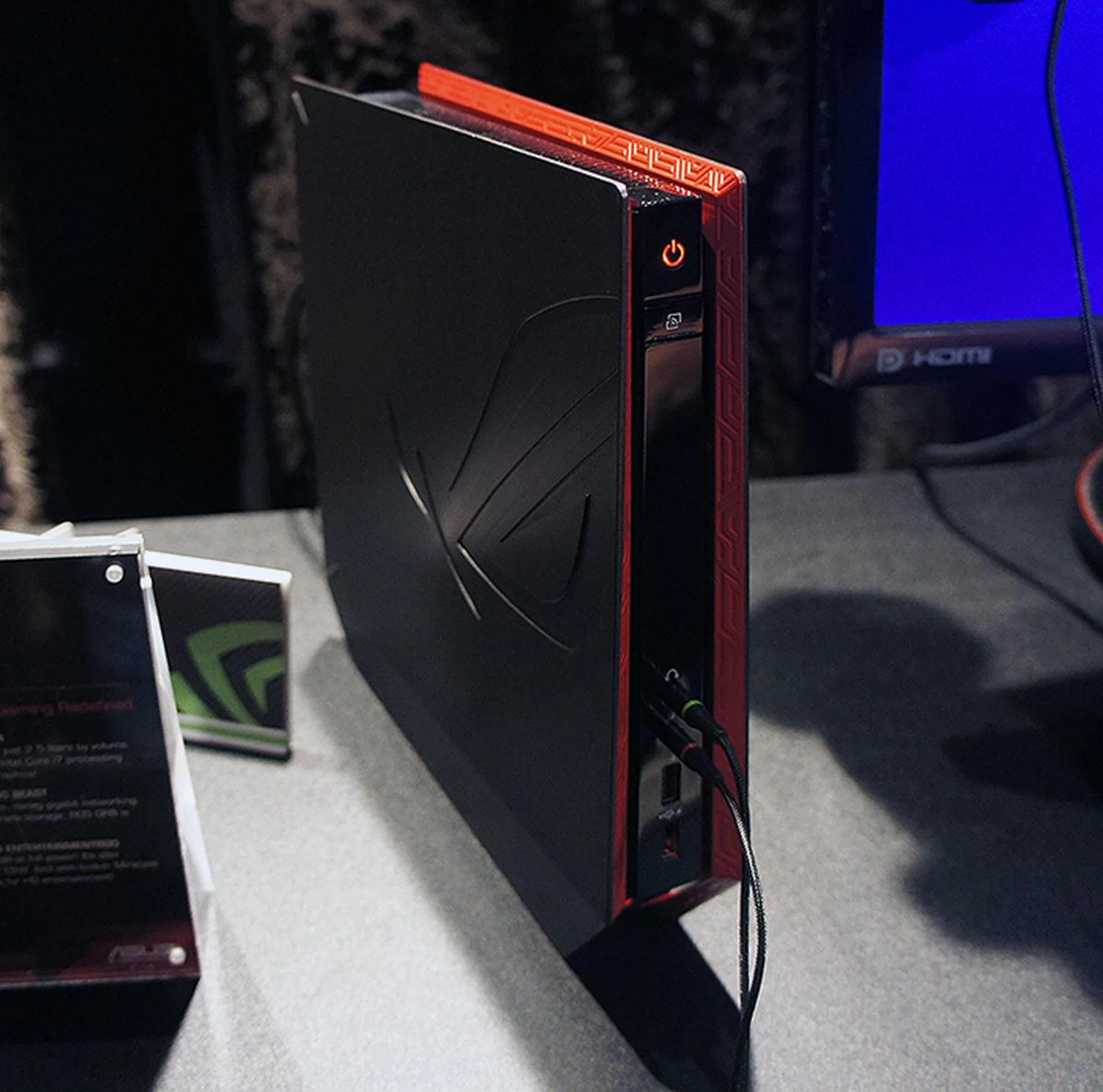 The GR8 stands at just 24cm tall and yet packs a potent Core i7 processor and a GeForce GTX 750 Ti GPU.