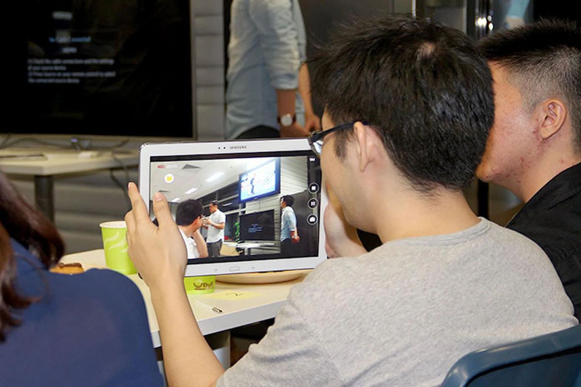 And lest we forget, the Note Pro has an 8-megapixel rear camera. And who doesn't like a giant 12.2-inch viewfinder.