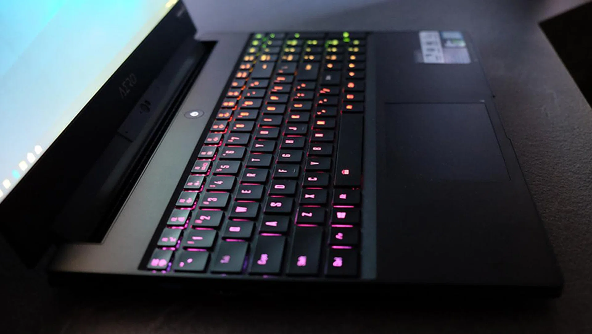Gigabyte Aero 15X v8