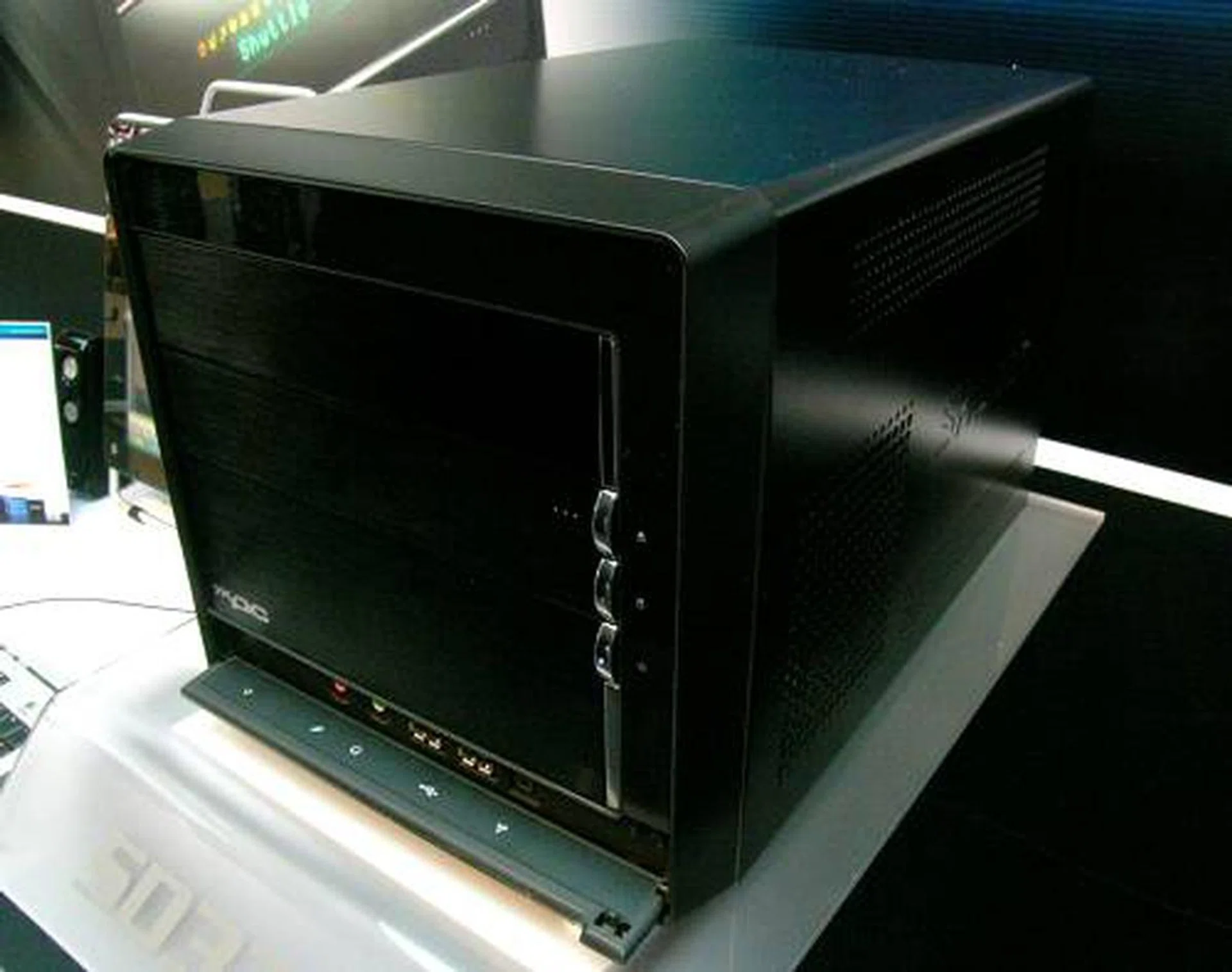 Computex Taipei 2006 - Part 2 | HardwareZone Singapore
