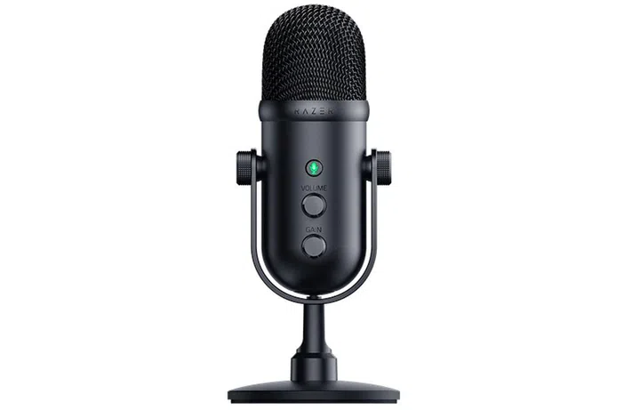 The mute button, volume and gain controls on the front of the V2 Pro. (Image source: Razer)