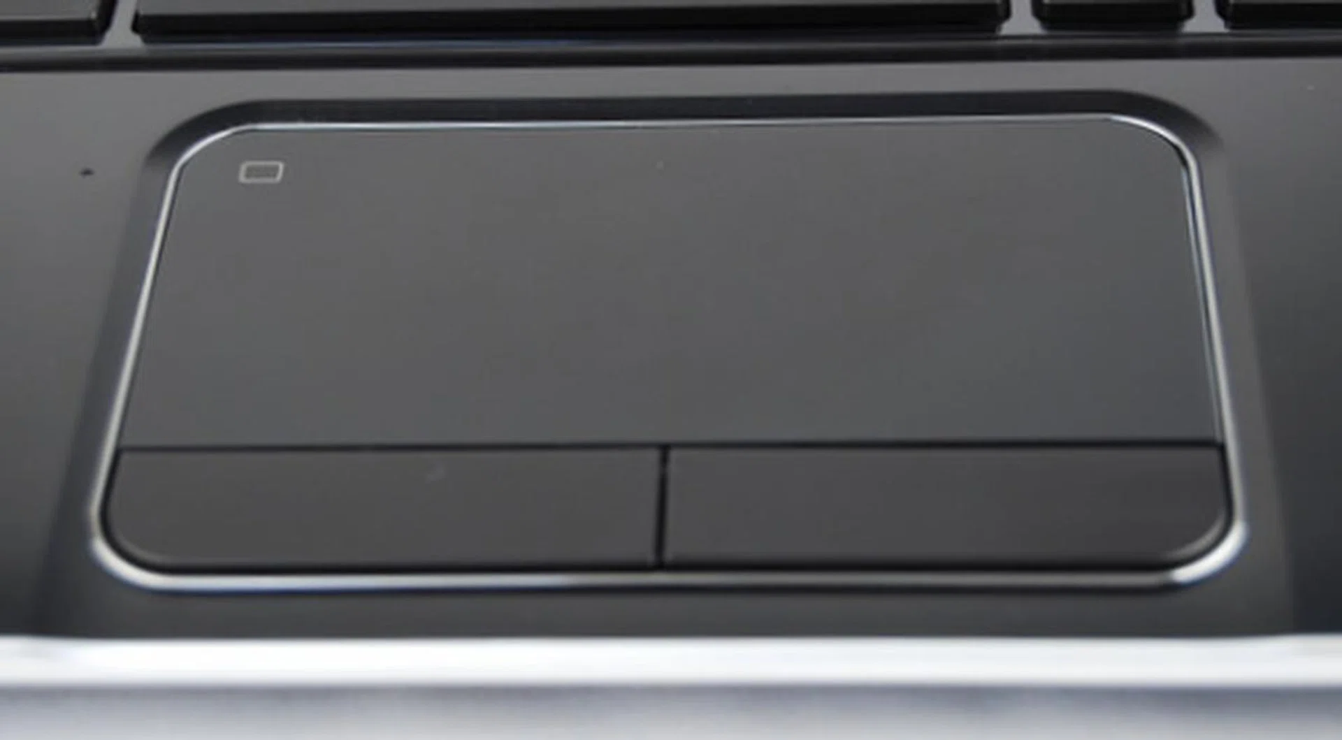 It's disappointing that HP didn't include a clickable trackpad, but it must have been a measure to cut costs.