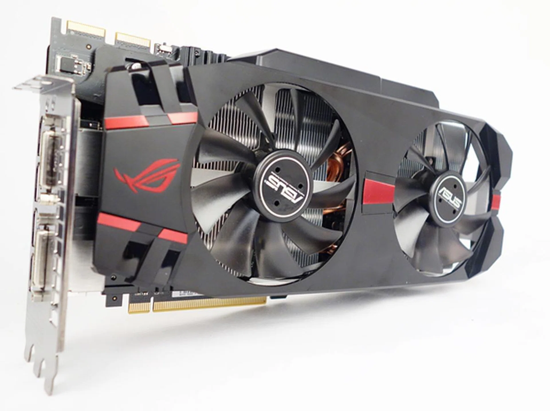 With its prohibitive price tag of S$699, only enthusiasts and power users with deep pockets will consider the ASUS ROG Matrix R9 280X card.