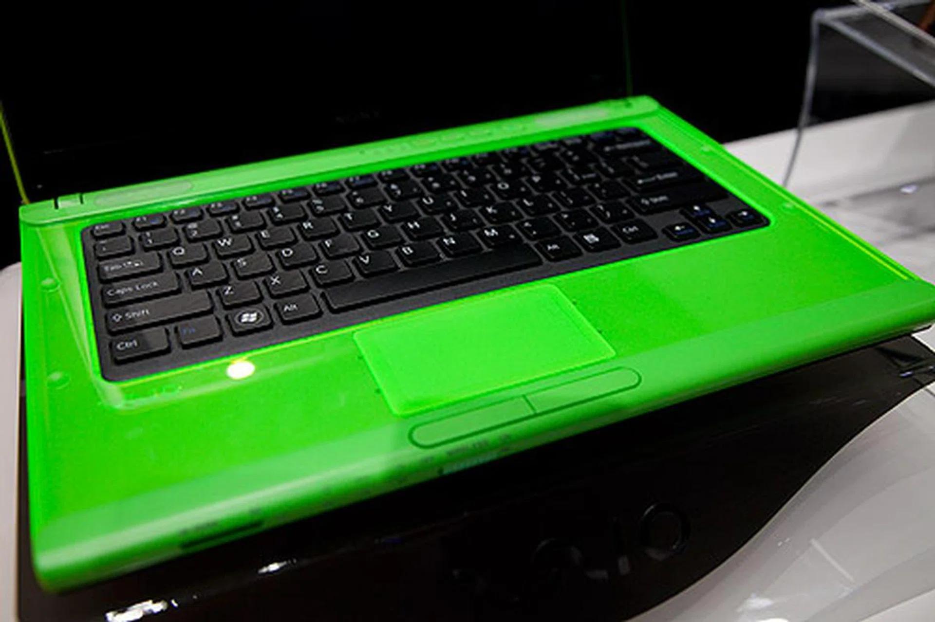 Here's a closer look at the keyboard and semi translucent plastic chassis.