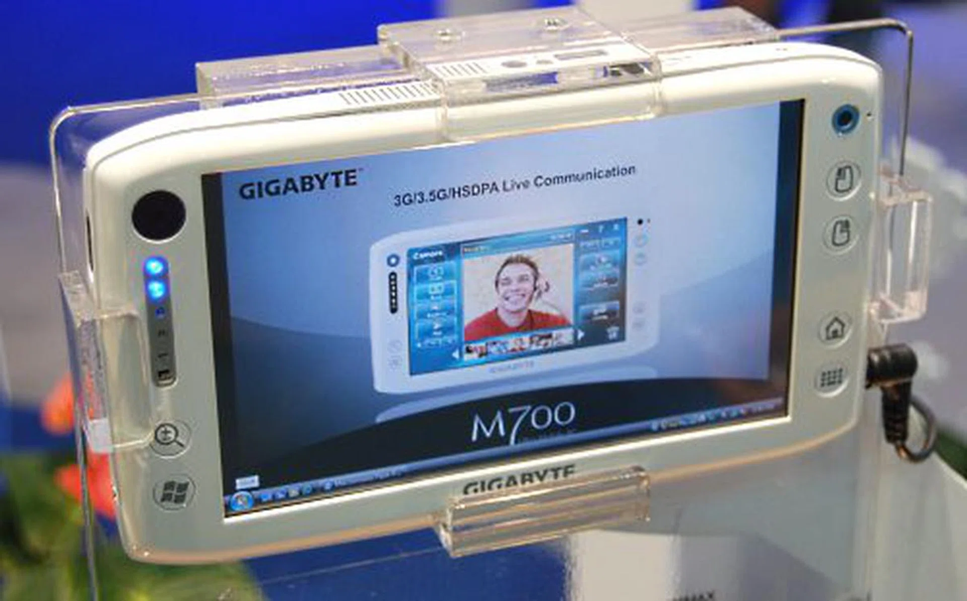  This UMPC class device, the M700 is another up and coming product from Gigabyte. Equipped with a VIA C7-M ULV 1.2GHz processor, it runs Windows Vista Home Premium and has 1GB of DDR2-533 RAM. A 7-inch touchscreen with a resolution of 1024 x 600 is complemented by VIA's integrated Chrome9 HC 3D graphics. According to Gigabyte, the built-in Express Card slot on the device supports both WiMax and 3.5G. Battery life is rated at 3 hours for this 650g handheld.  