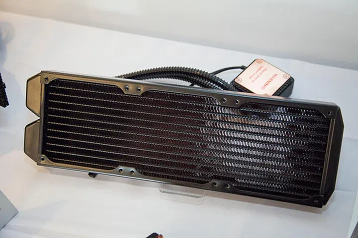 For the ultimate in water cooling, you can consider the new Kelvin S36 Radiator which comes with a large radiator that lets you install three 120mm fans.