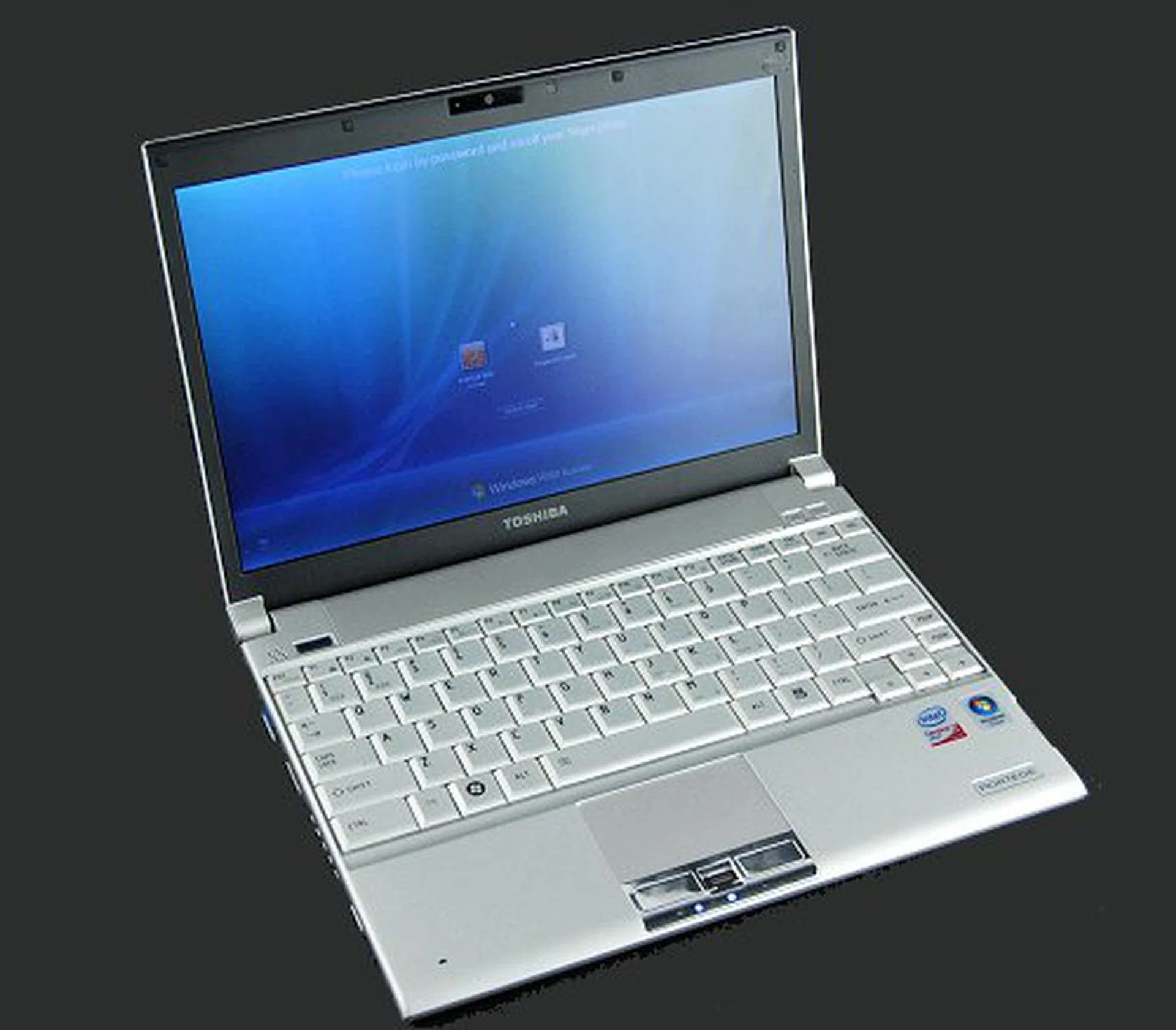 Toshiba Portege R600: Defying Gravity | HardwareZone Singapore
