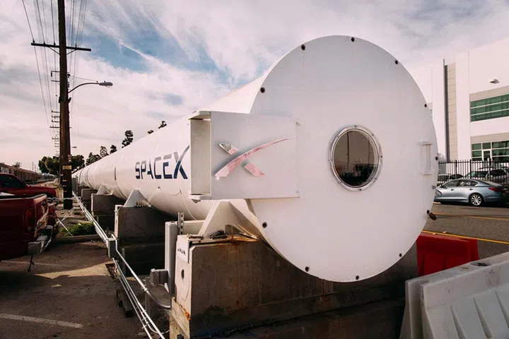 A section of the Hyperloop tunnel. (Image source: Bloomberg Businessweek)