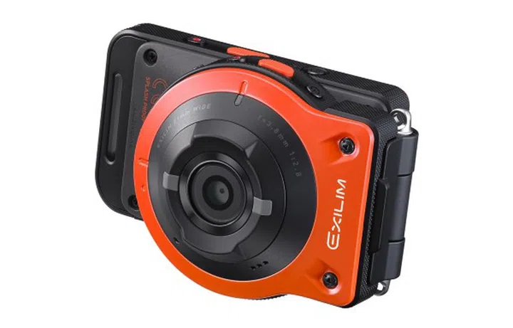 The new Casio Exilim EX-FR10 in its 'conventional style' where it operates like any digital compact.