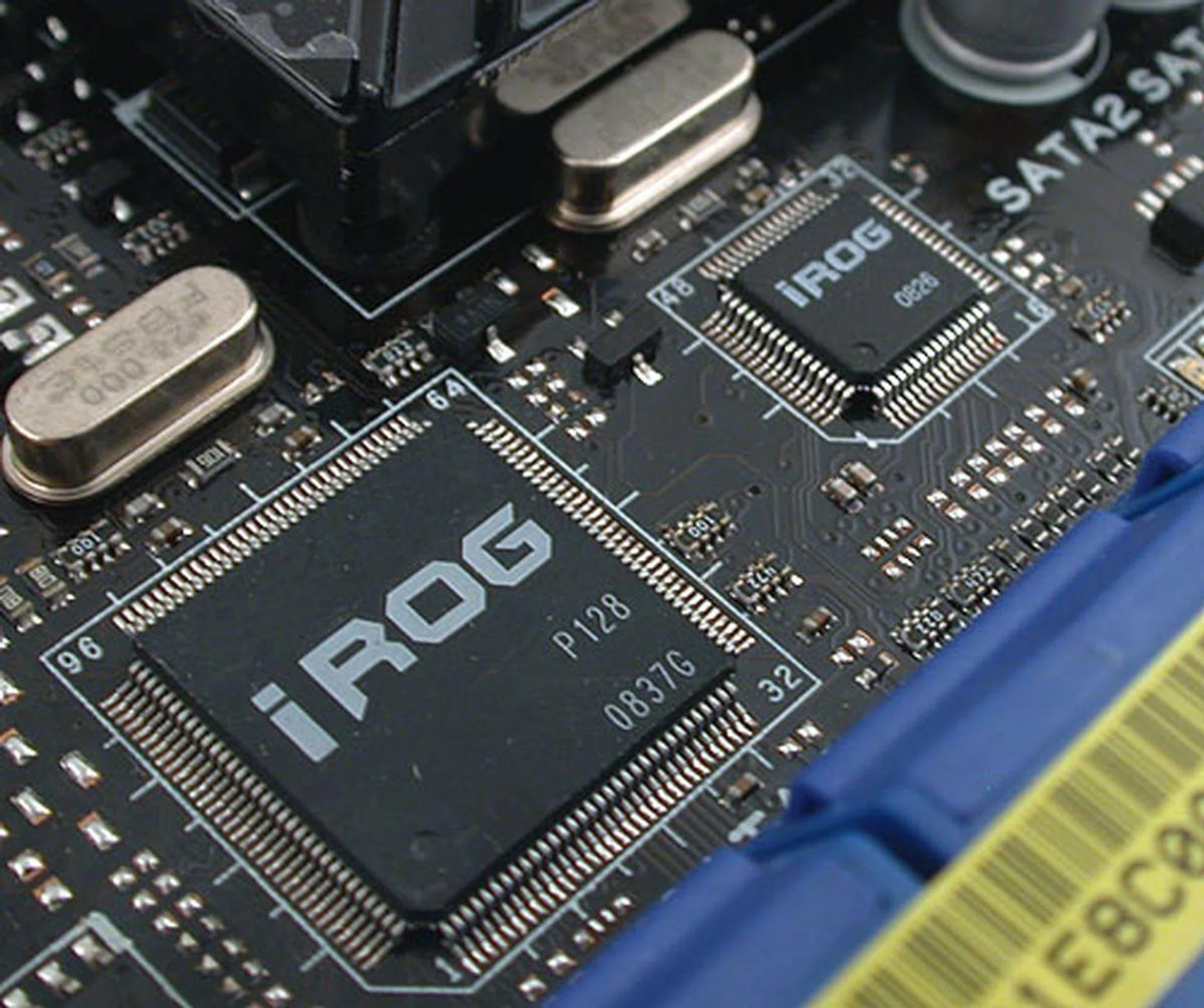 ASUS's Republic of Gamers (ROG) is all about the high-end enthusiast and these iROG IC chips enables the various ROG functions found on this board, including the monitoring and tweaking aspects.