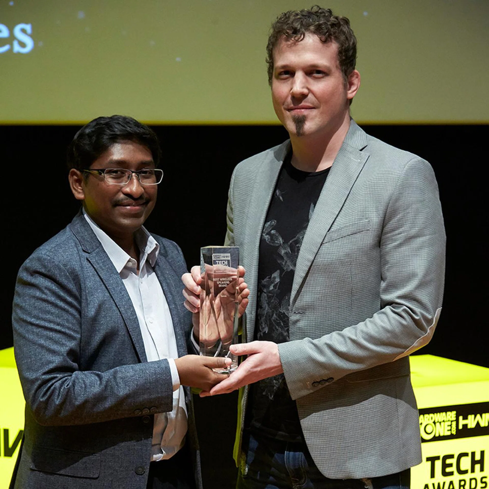 The Readers' Choice for Best Wireless Speakers Brand goes to Sonos. Accepting the award is Mr. Christine Honegger, CEO of Tat Chuan Acoustic.