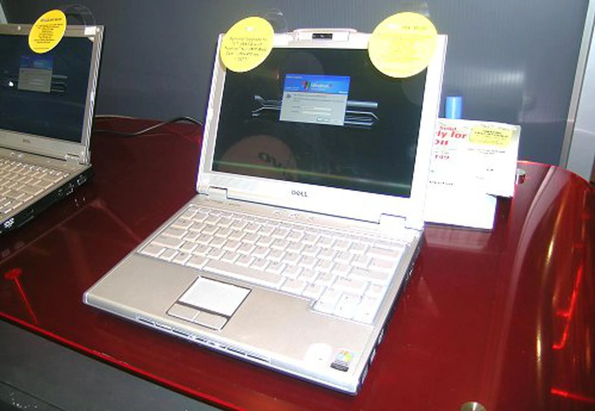 If you want power, but not the size, the smaller XPS M1210 weighs only 1.98kg, but packs an Intel Core 2 Duo T5600 CPU. This notebook comes with 1GB DDR2 RAM, an 80GB HDD, 12.1-inch WXGA+ screen and uses Intel's GMA950 graphics. The M1210 is offered for S$1849. 