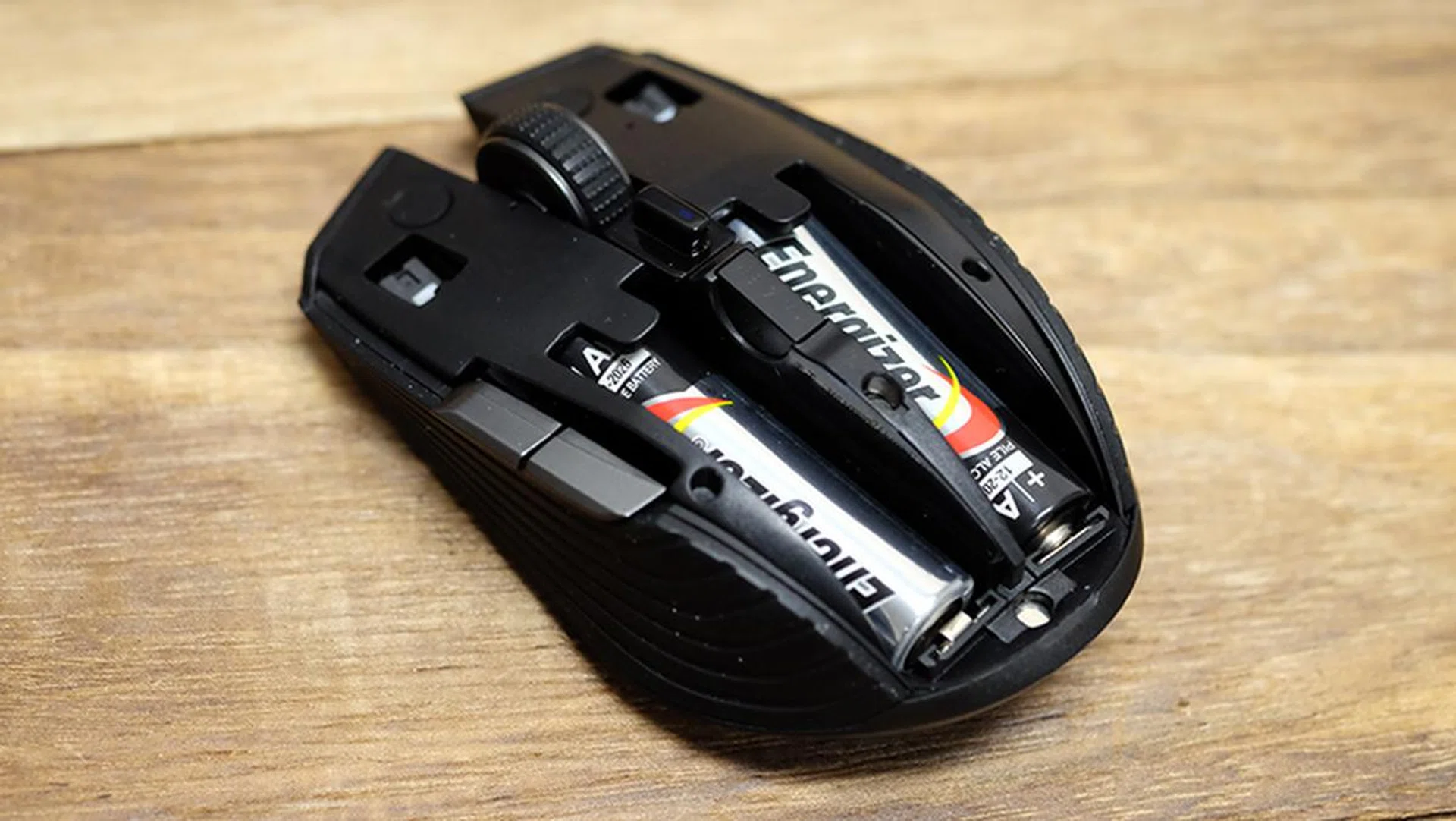 Razer Atheris batteries