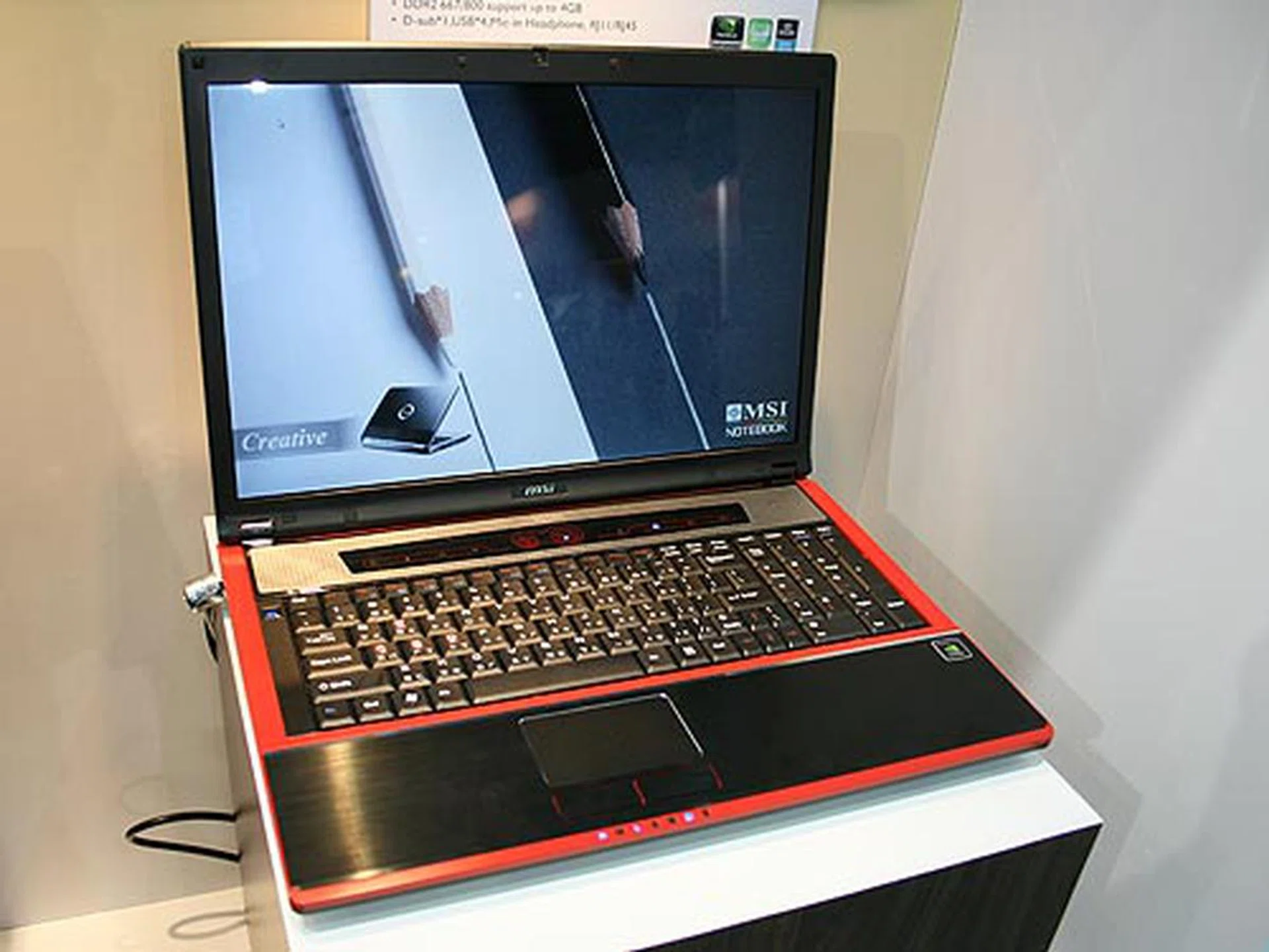  The MSI EX720 is a large screen entertainment notebook based on NVIDIA's GeForce 9400M GS graphics. It comes with a 2.1-channel speaker system with built-in subwoofer, HDMI port for output into HDTVs and an eSATA port.  