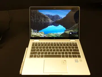 The HP Elite x360 1030 G3.