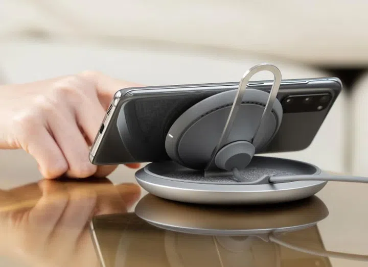 The Lounge Q works with iPhones and Android phones. (Image source: Moshi)