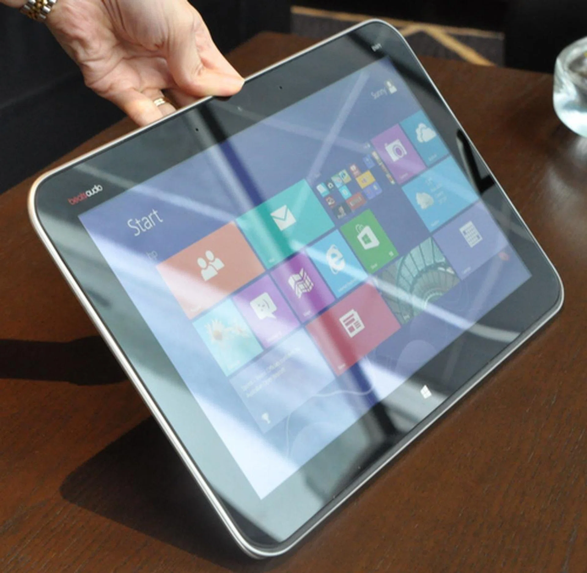 We've been impressed by what we saw so far, and HP has promised us that there will be more of such devices coming your way, But for now, you can expect these flagship HP Windows 8 devices to reach you before the year ends.