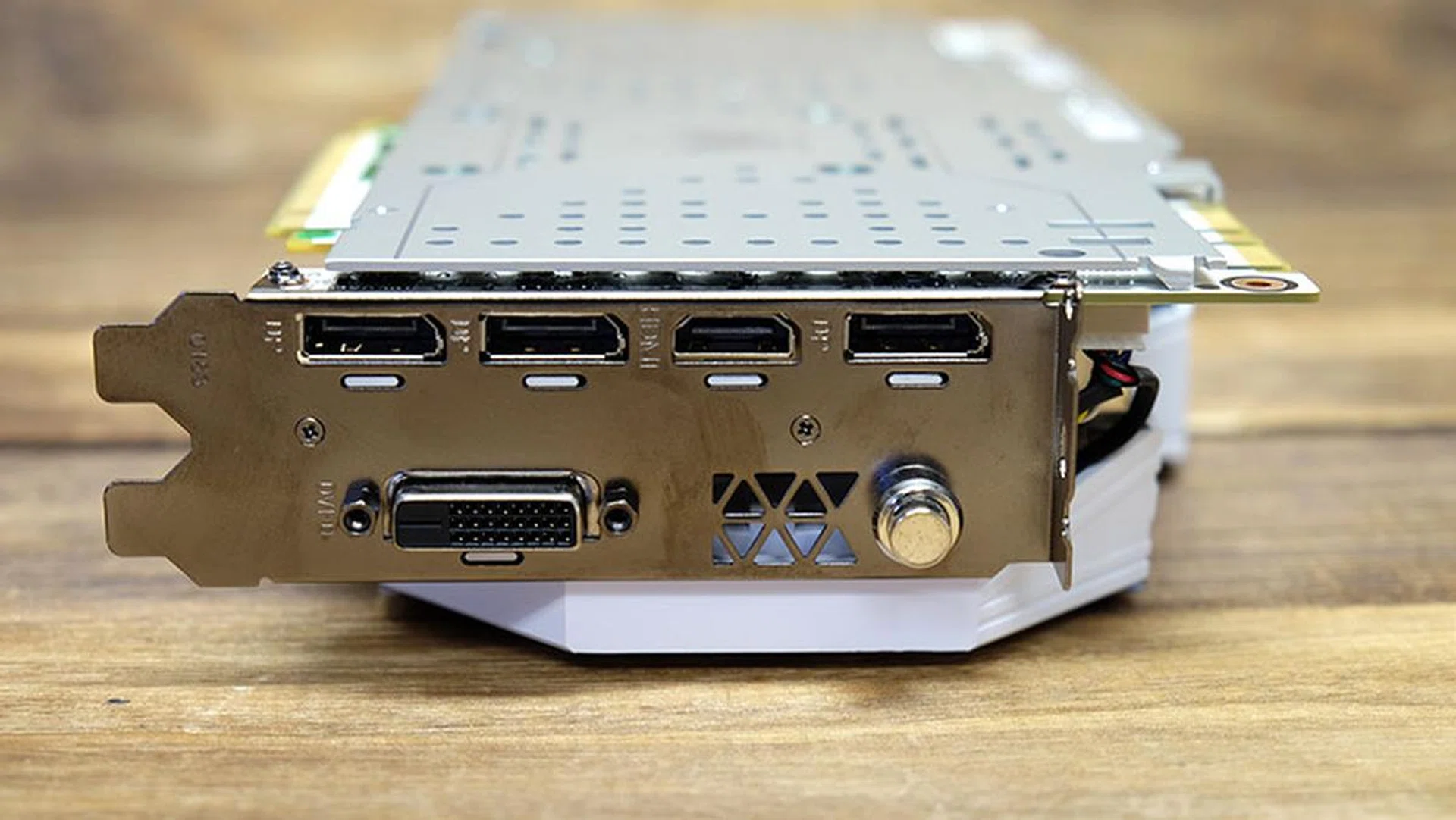GALAX GeForce GTX 1080 Ti HOF