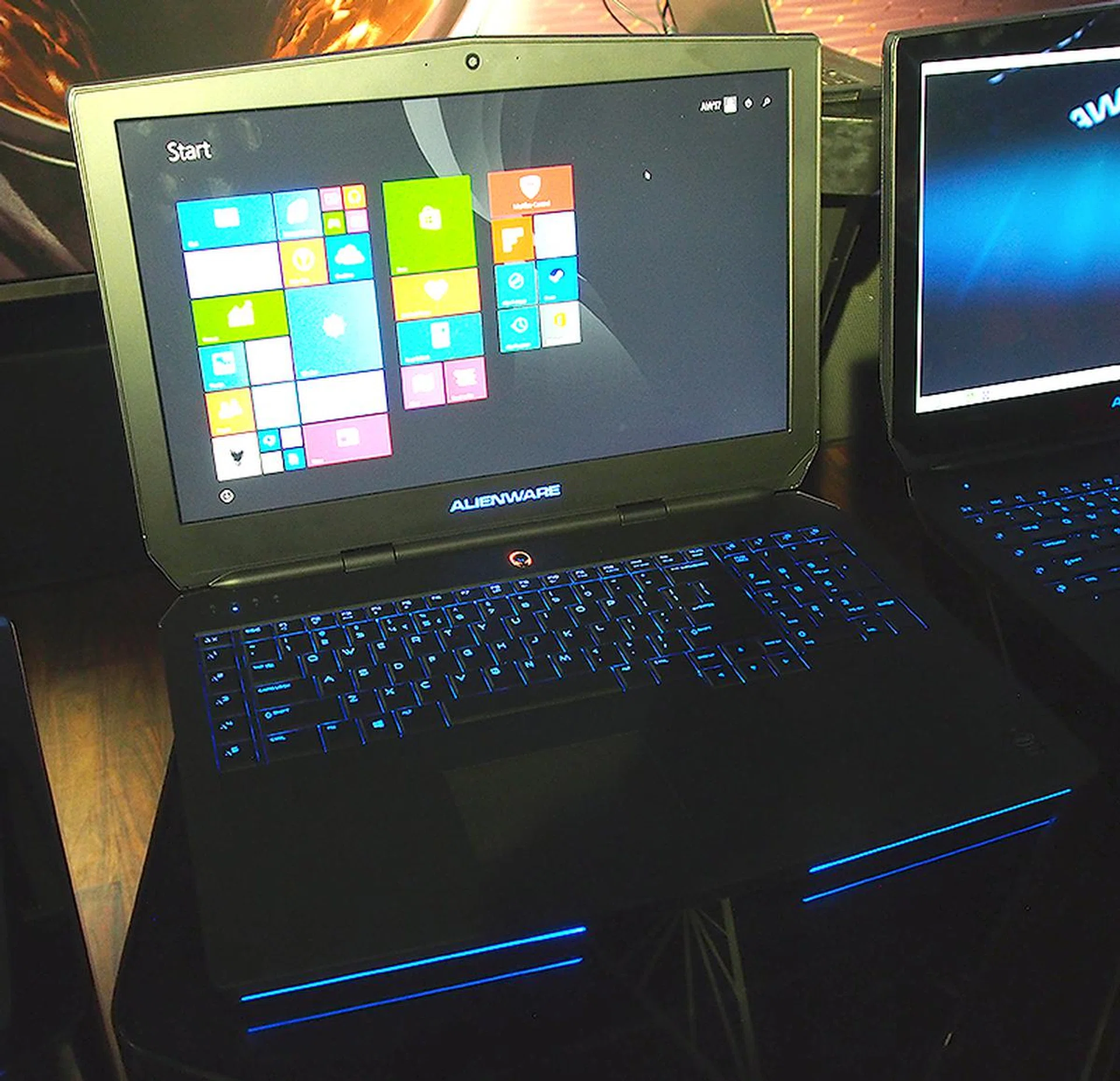 The Alienware 17 can be equipped with a touchscreen, which is a rarity for 17-inch notebooks.