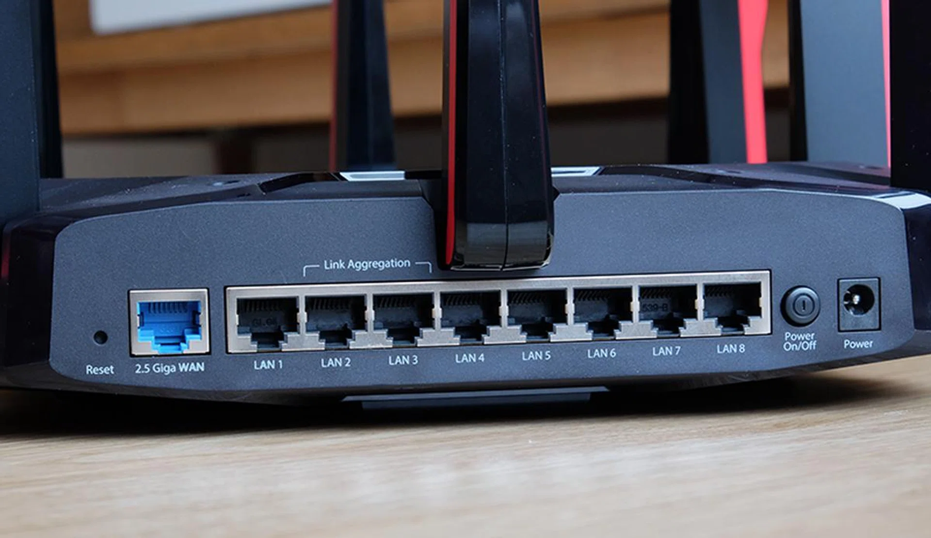The Archer AX11000 has eight Gigabit Ethernet LAN ports, with two of them supporting link aggregation.