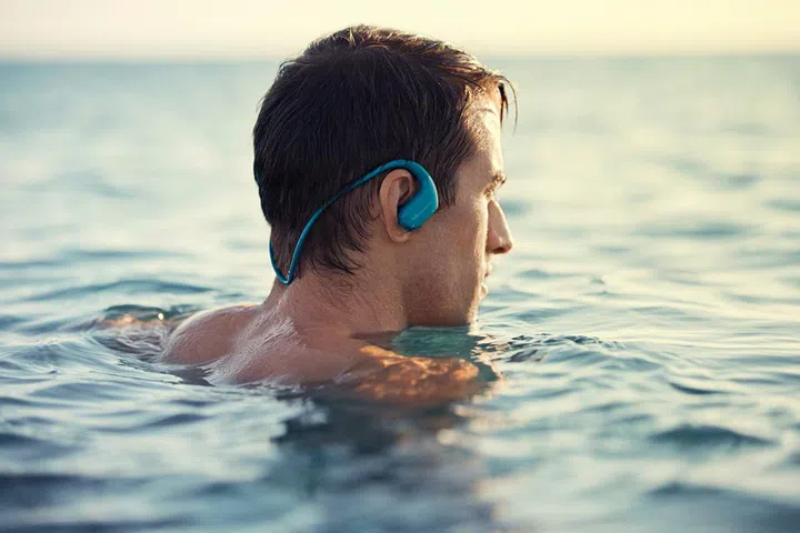 While it's designed to withstand water sports, you can still use the Sony Walkman WS413 and WS414 if you just like having an all-in-one player by your side.