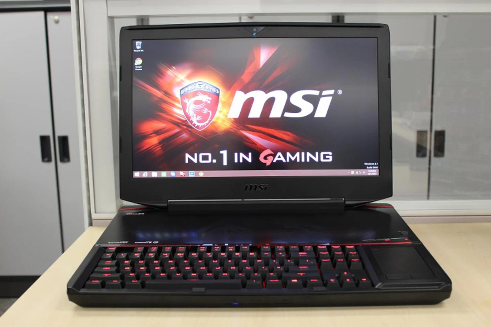 With gold key caps, SLI graphics and a mechanical keyboard, the GT80 Titan SLI is the epitome of premium.