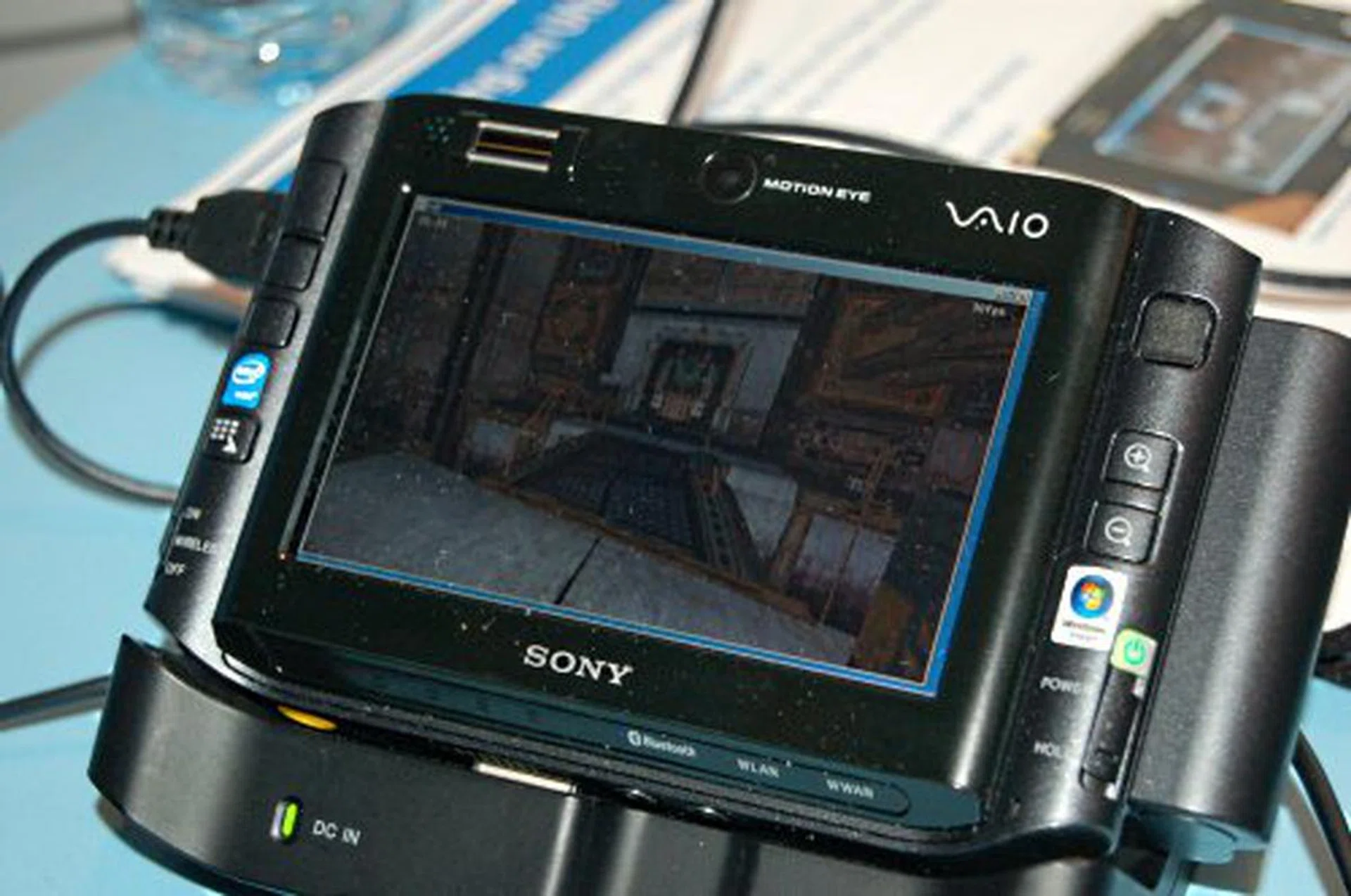 It even runs at 30fps on a UMPC.
