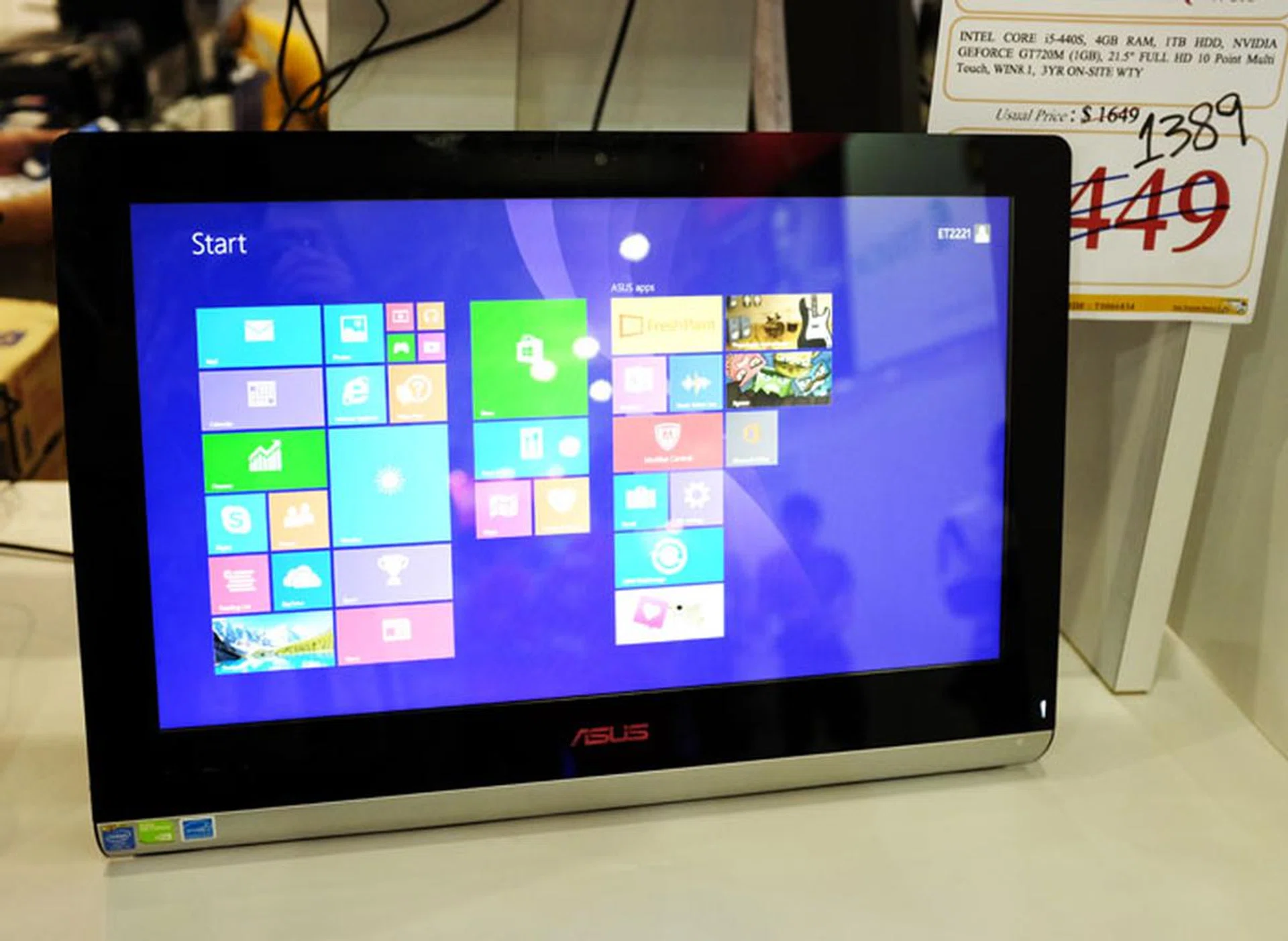 This 21.5-inch Full HD touchscreen all-in-one desktop PC is armed with an Intel Core i5 processor, NVIDIA GeForce GT720M graphics, 4GB RAM, and 1TB HDD. It usually retails for $1,649, but can be picked up at the PC Show for $1,389.