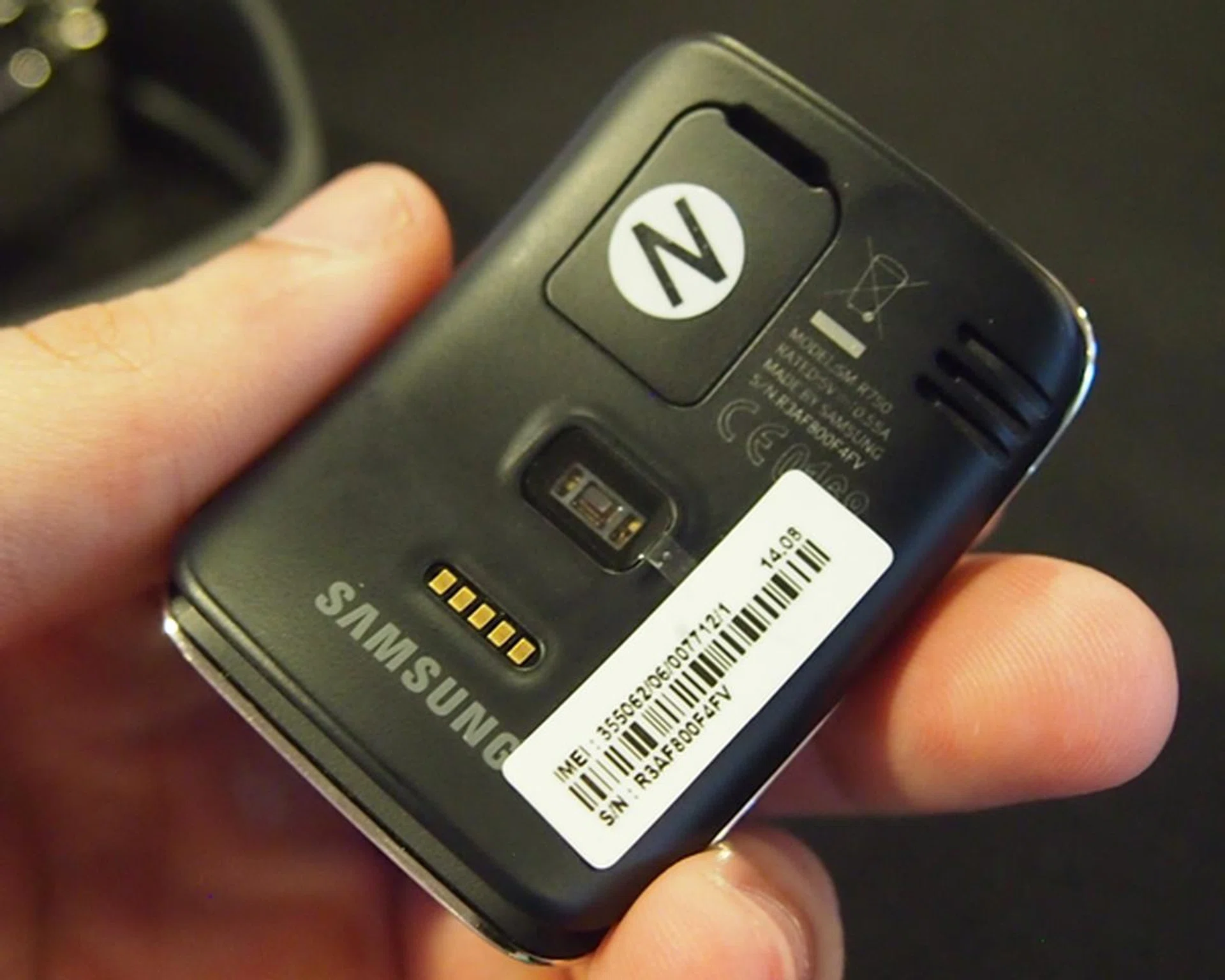 There is a nano-SIM card slot on the rear of the Samsung Gear S.