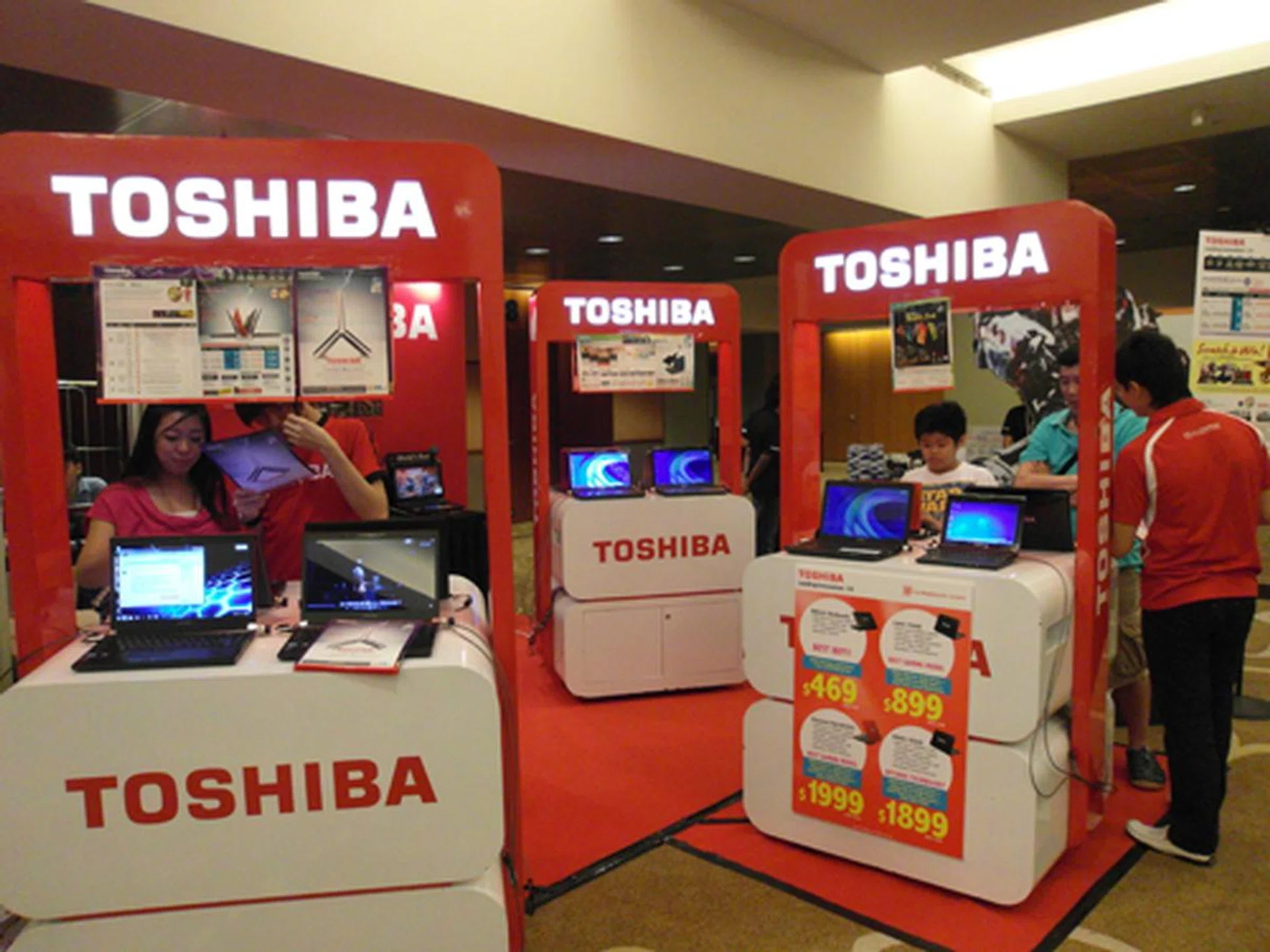 Last but not least, Toshiba's wide range of notebooks are always a hot seller at these bargain shows, so hop on down to PlayTest and get a quick hands-on experience with these Toshiba notebooks.