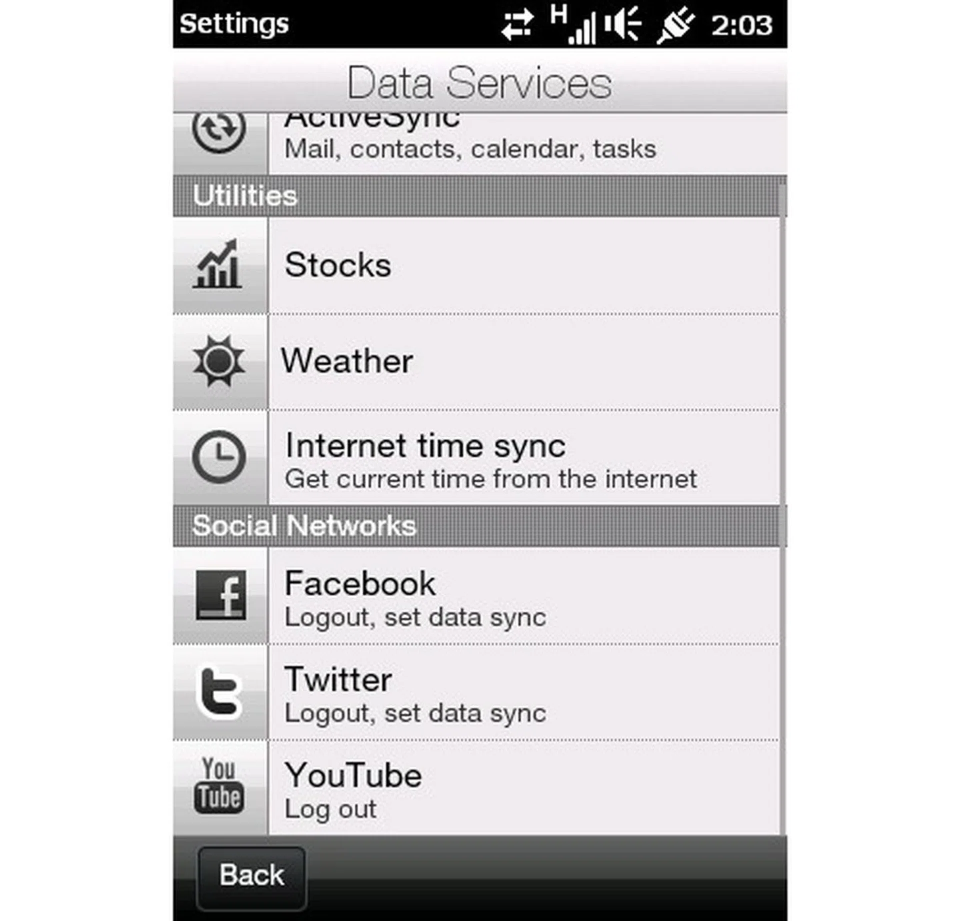Social network integration includes Facebook, Twitter and even YouTube, as seen on the Settings page.