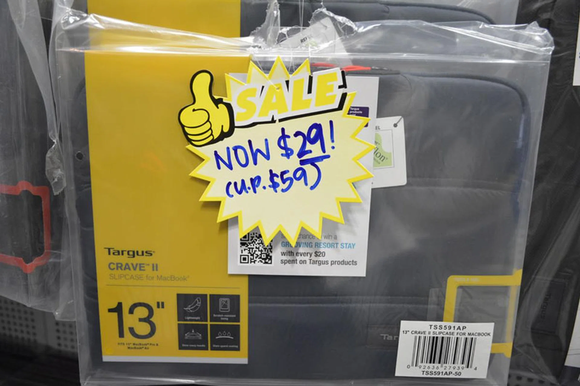 The Targus Crave II Slipcase for the 13-inch MacBook comes with convenient carrying handles that can be stowed away when you no longer need them. The durable nylon Dupont Teflon fabric material is also resistant to water and oil spills, ensuring that your precious cargo remains safe and dry. You can save $30 if you pick it up at the IT show for $29 dollars now! 