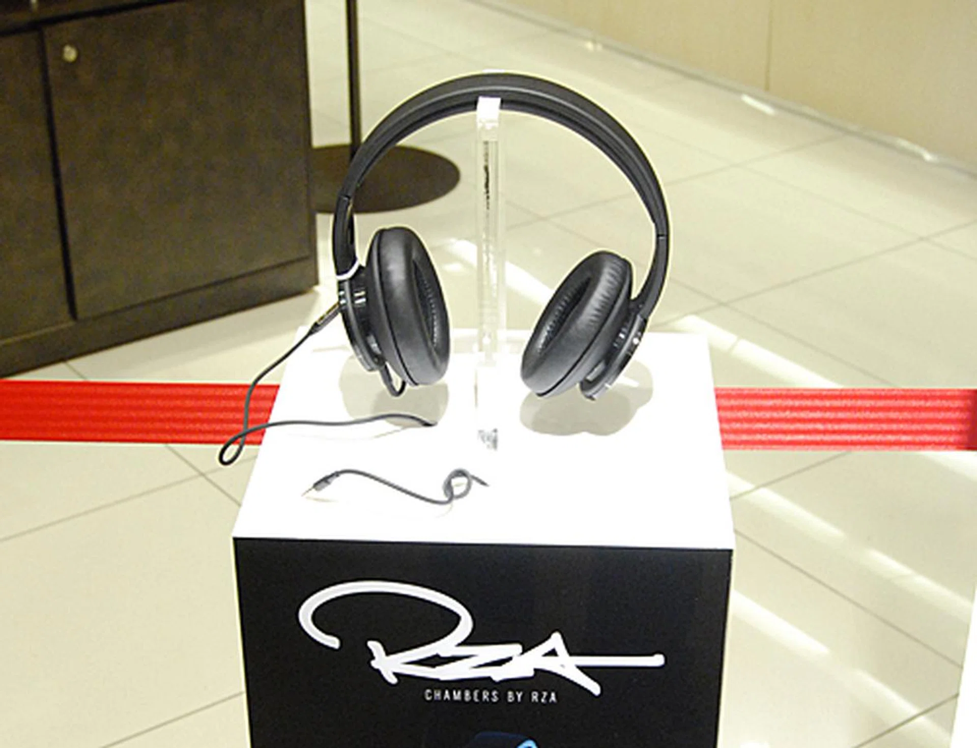 The RZA Premium, as you can tell by the name, are their best headphones on offer with active noise cancelling and a neutral tone for audio reproduction.