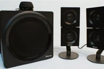 With a similar design, it can be hard to differentiate the new ZiiSound T6 from the older GigaWorks T3. The obvious differences are the new-swivel array satellite speakers on the T6. Features like the control pod are still present though.