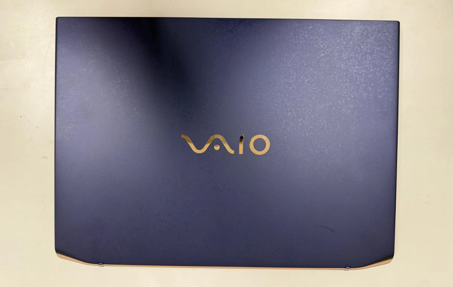 The Vaio SX14-R Kachi-Iro has some interesting features, but its high price is a potential stumbling block. Photo: HWZ.