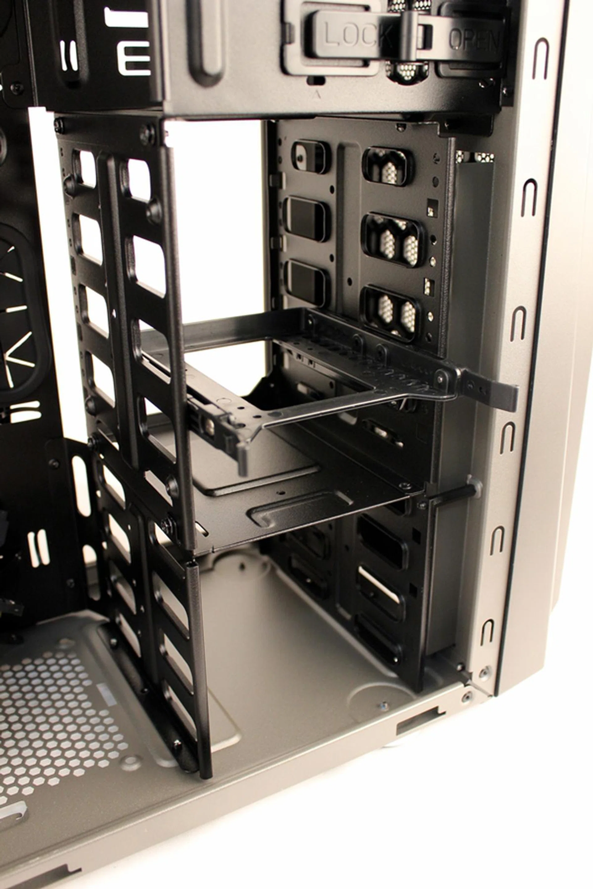 The seven 3.5-inch drive bays and the single drive adapter to mount a 2.5 or 1.8-inch drive. You'll need to purchase more if you're intend to install more SSD drives, which is unfortunately not the easiest task since not all retailers might have them. Fortunately, the distributor should be able to help out.