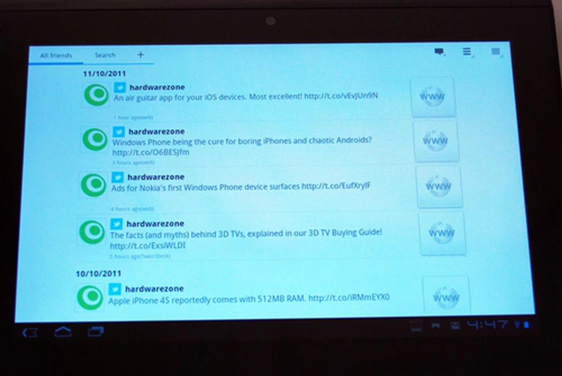 The Social Feed Reader provides a basic overview of your Twitter and Facebook feeds. 