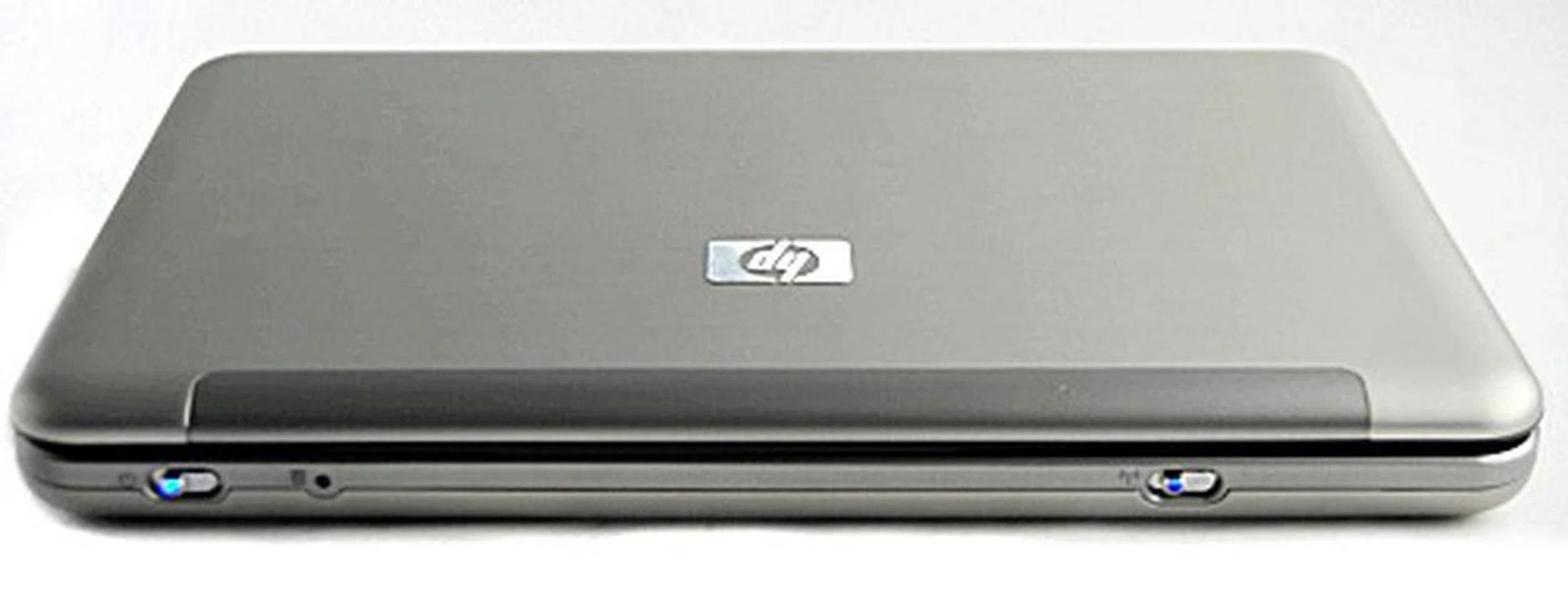 The front profile of the Mini-Note. Unlike the leaked images available online, the actual Mini-Note has the power button and the WiFi button placed on opposite ends.