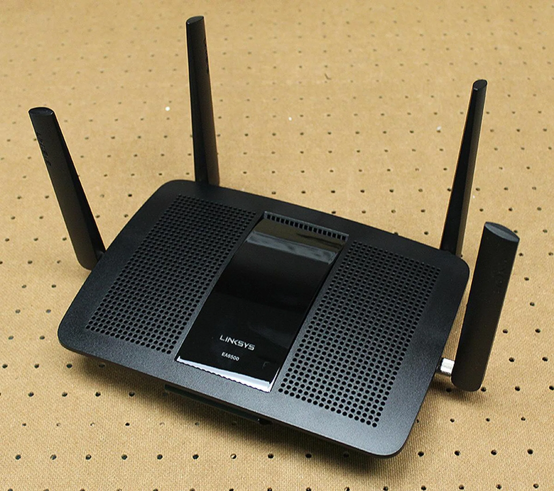 The Linksys EA8500 router is the first router to support MU-MIMO out of the box and comes with a premium price tag. We'd only recommend it to users who insist on having the absolute cutting-edge in technology.