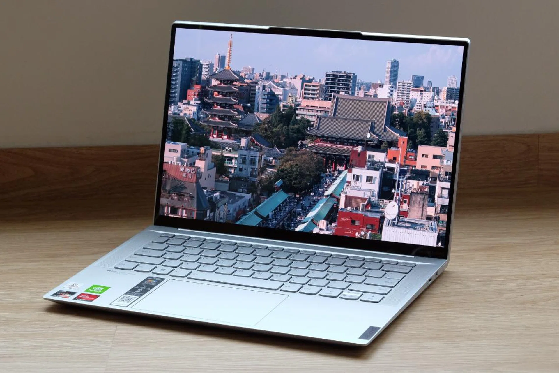 Lenovo's new Yoga Slim 7 Carbon is the first notebook we tested to feature AMD's Ryzen 5000 series processor.