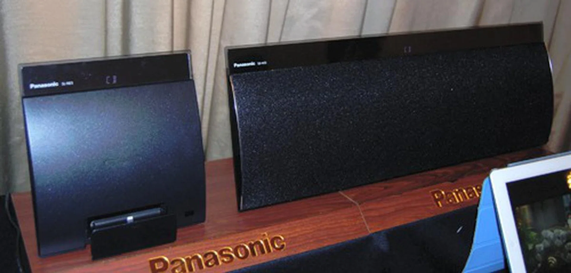 The two piece Panasonic SC-NE5 is an impressive wireless speaker boasting a myriad of playback options.